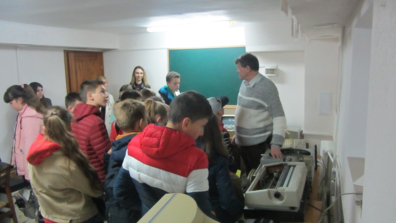 Екскурсiя у минуле комп'ютерної технiки